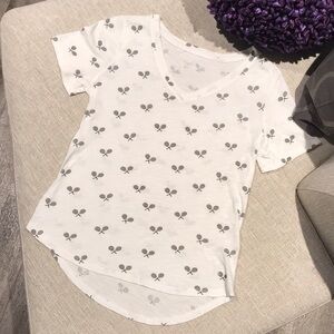 Ricki’s Basics XS V-Neck Short Sleeve T-Shirt